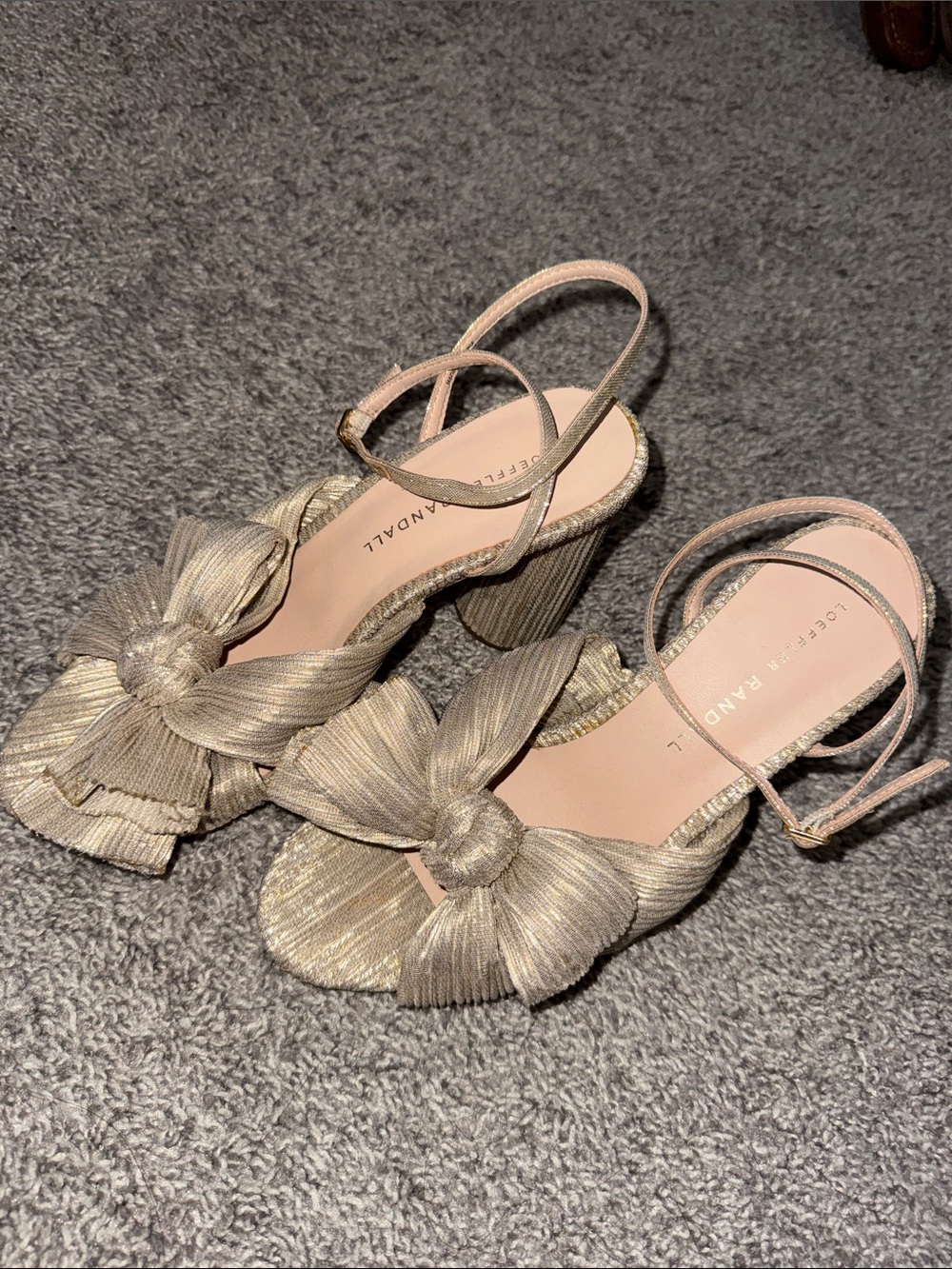 loeffler randall camellia bow high heel sandals in platinum sz 6